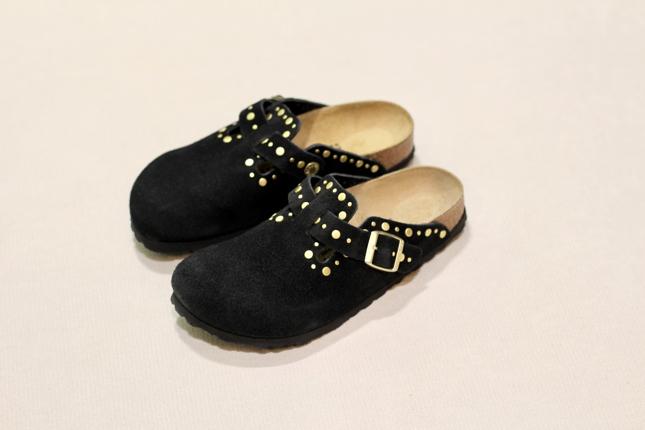 Boston Rivet LEVE Black