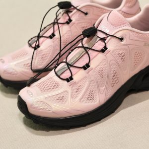 XT-Whisper Void Icy Pink Black Ftw Silver