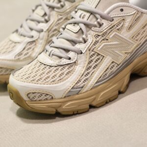 New Balance 740 3OO Linen