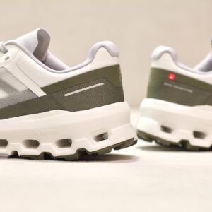 On Cloudvista 2 M Ivory Olive