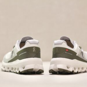 On Cloudvista 2 M Ivory Olive