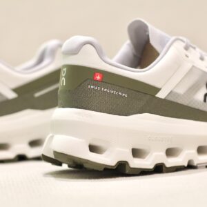 On Cloudvista 2 M Ivory Olive