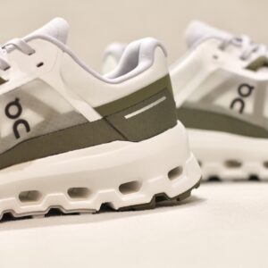 On Cloudvista 2 M Ivory Olive