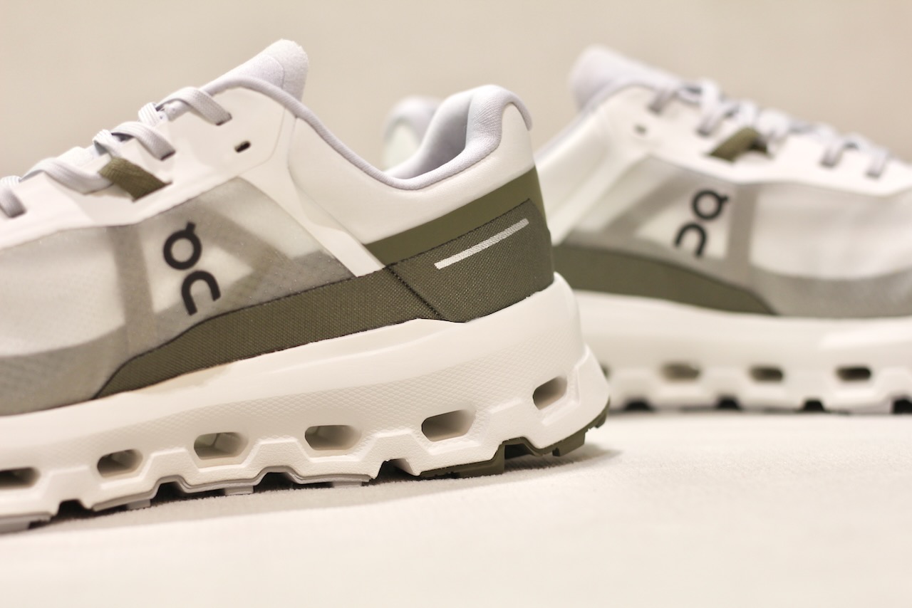 Cloudvista 2 M Ivory Olive