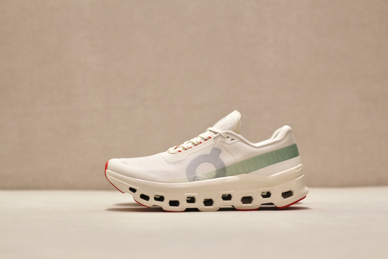 On Cloudmonster 1 M Ivory Creek