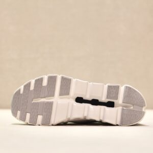 On Cloud 6 Coast M Ivory Olive