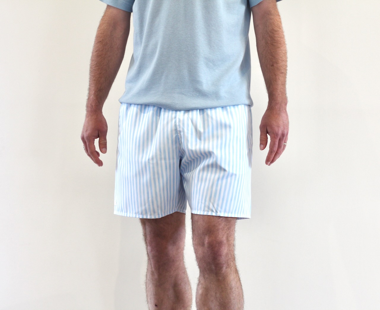 Short De Bain Rayé Aquarelle Bleu Azur Blanc