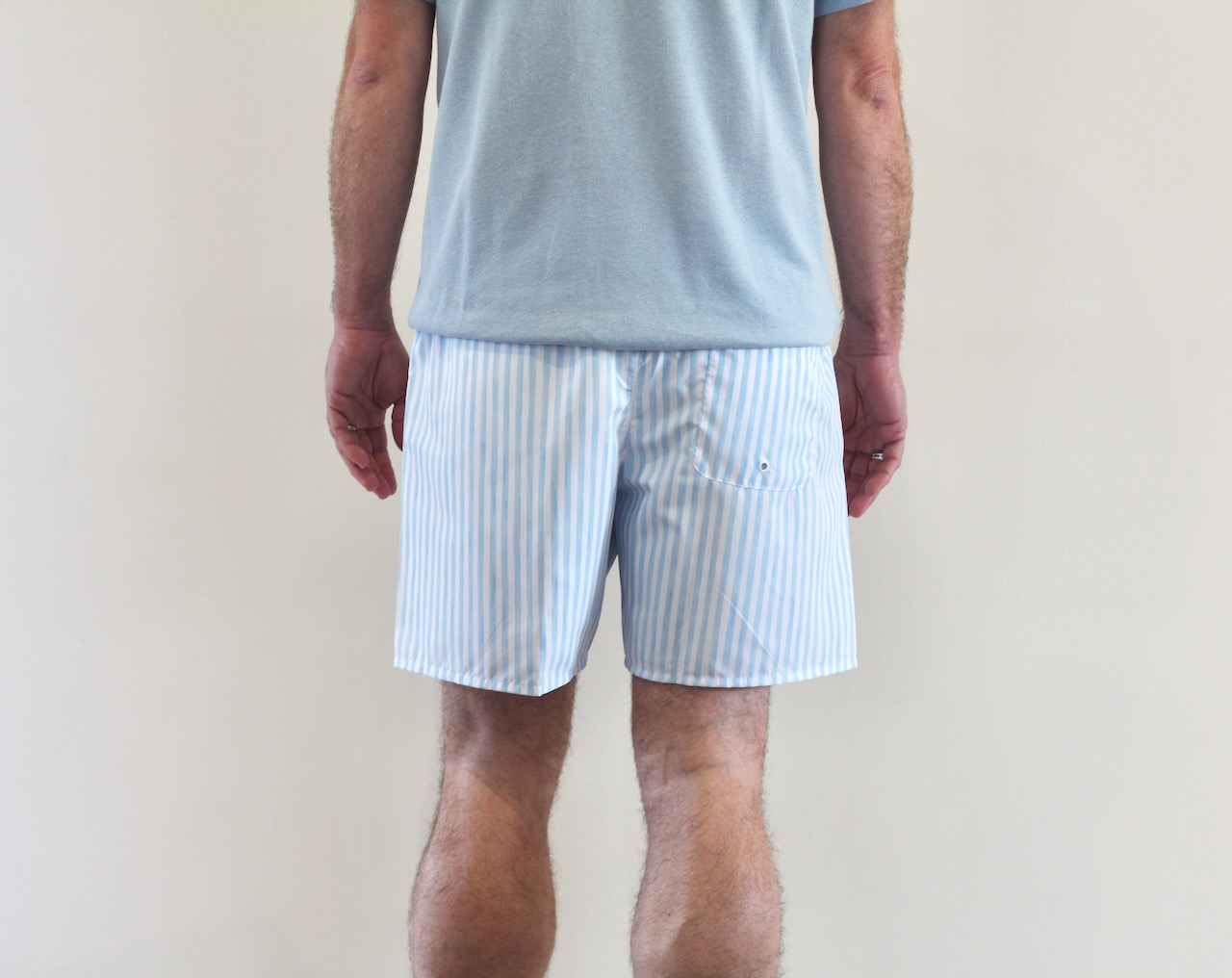 Short De Bain Rayé Aquarelle Bleu Azur Blanc