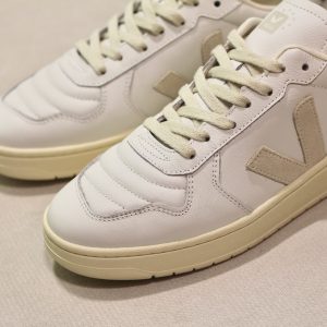 V-82 Grained Leather White Pierre Kiwi