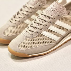 SL 72 OG Perf Wonder Beige White