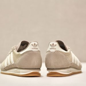SL 72 OG Perf Wonder Beige White