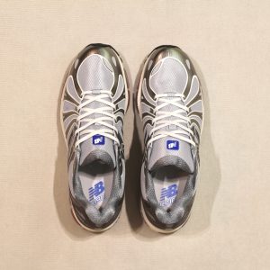 1890 7NG Dark Silver Metallic Granite