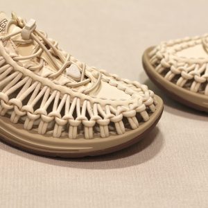 Uneek White Cap Cornstalk