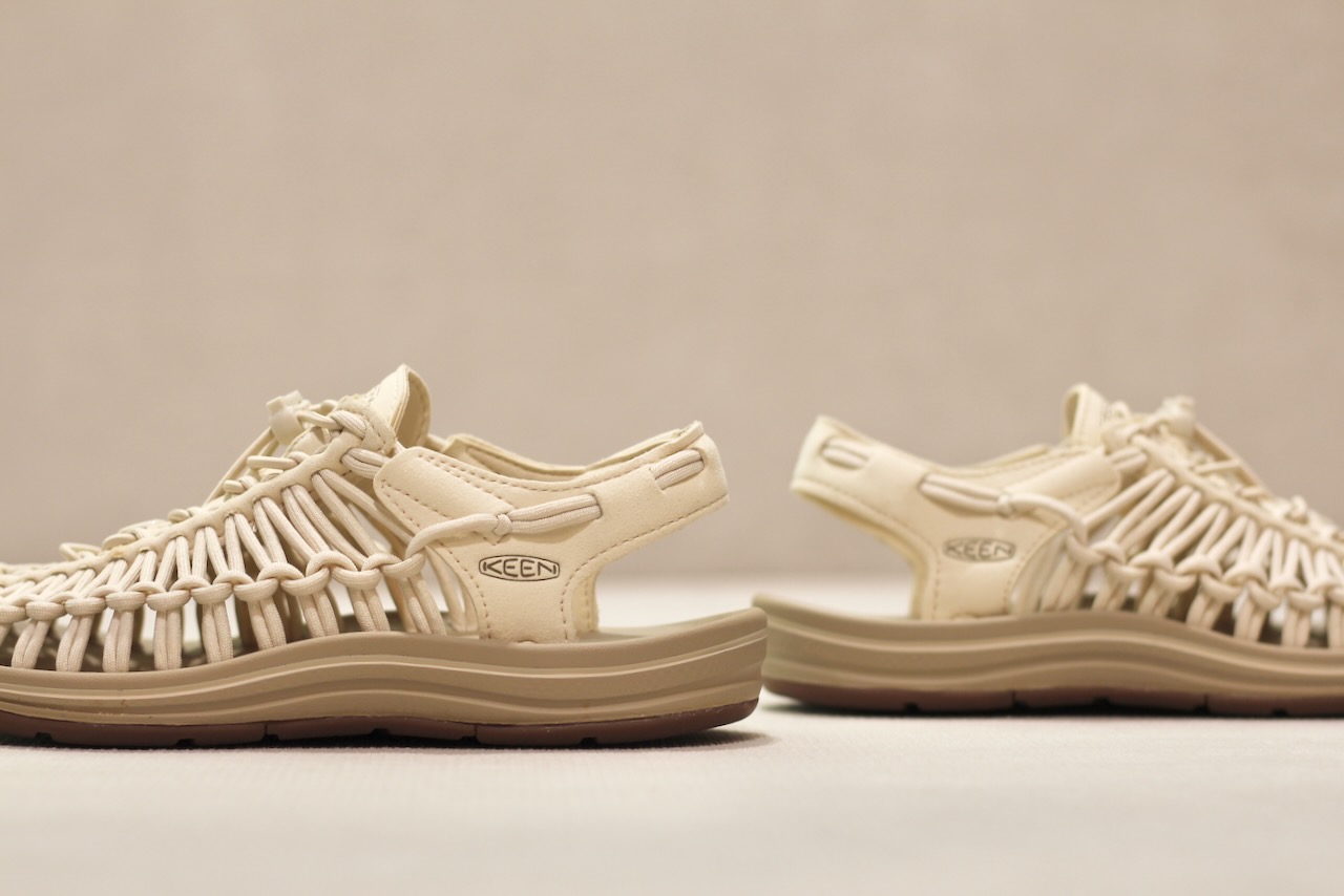 Uneek White Cap Cornstalk