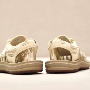 Uneek White Cap Cornstalk