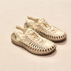 Uneek White Cap Cornstalk