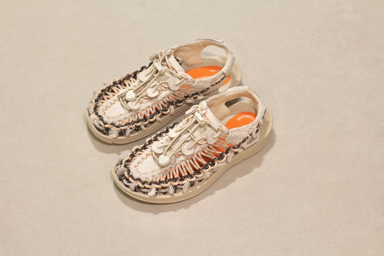 Uneek Lea Tangerine Cream Henrik Vibskov