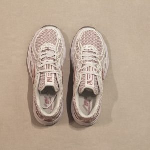 740 Rosewood White