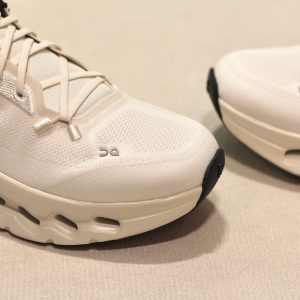 Cloud Tilt 1 W Pearl Ice