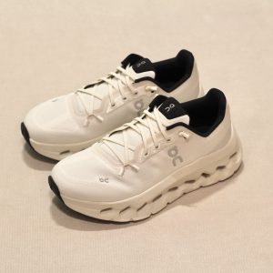 Cloud Tilt 1 W Pearl Ice