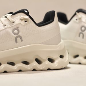 Cloud Tilt 1 W Pearl Ice