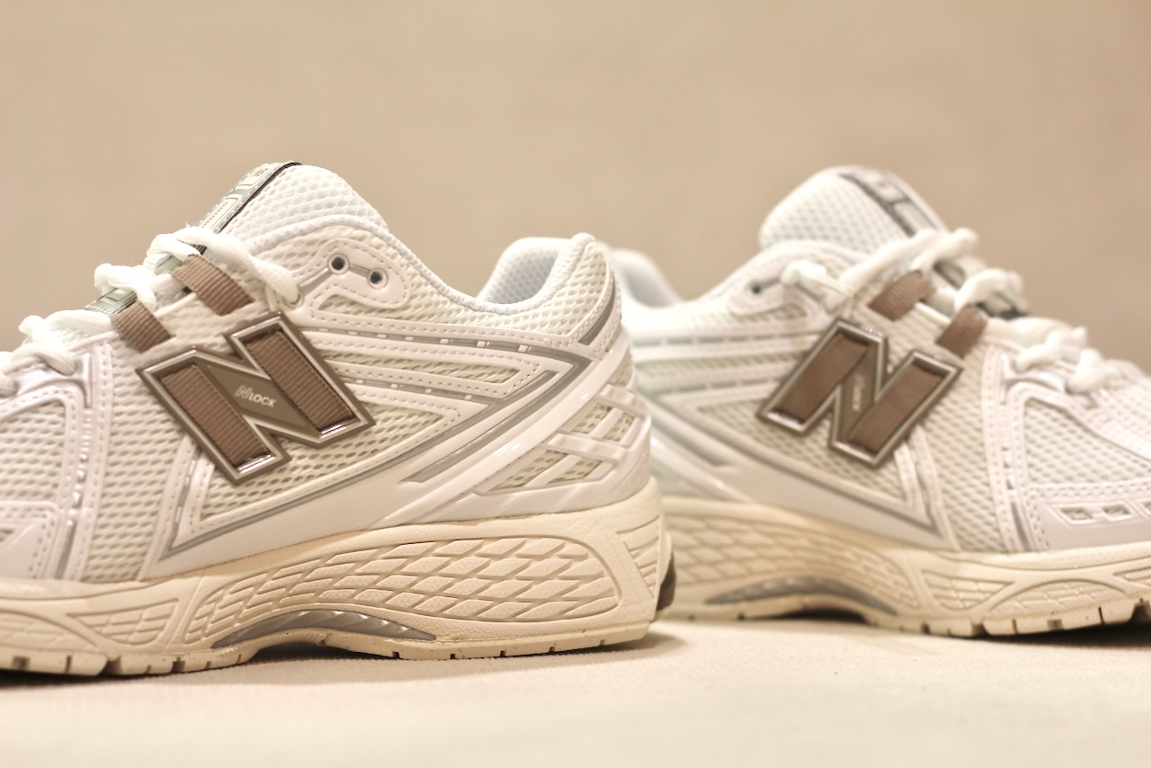 New Balance U1906 980 White Arid Stone