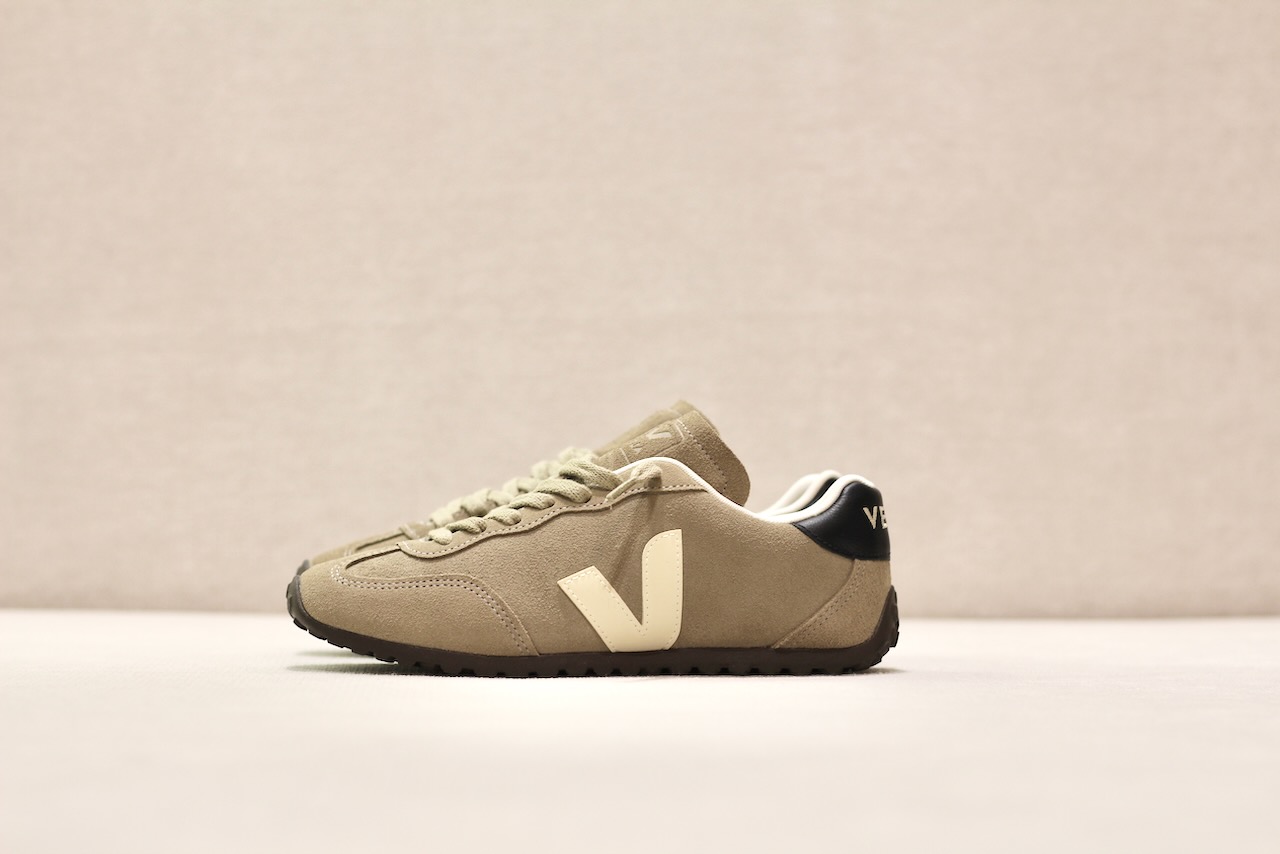 GT Suede Taupe Pierre