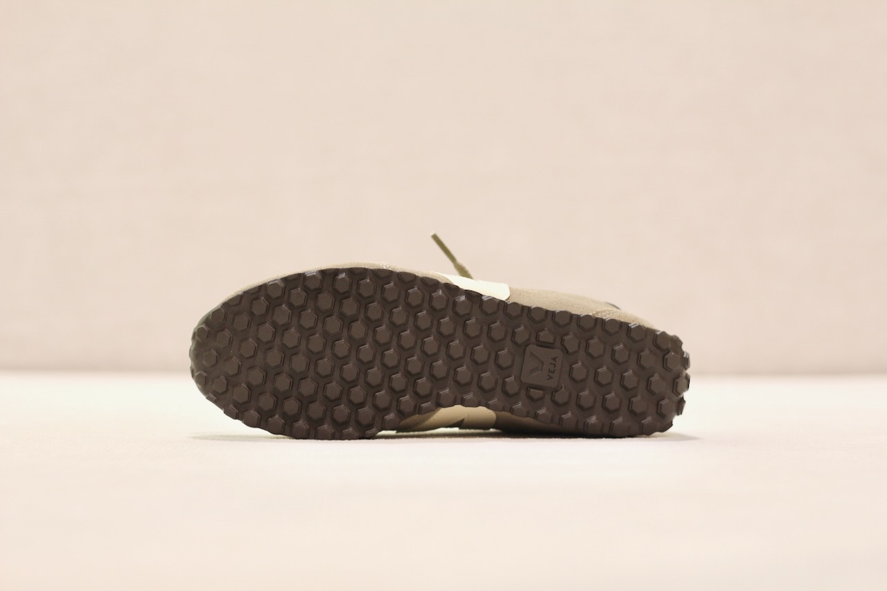 GT Suede Taupe Pierre