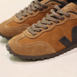 GT Suede Cognac Black