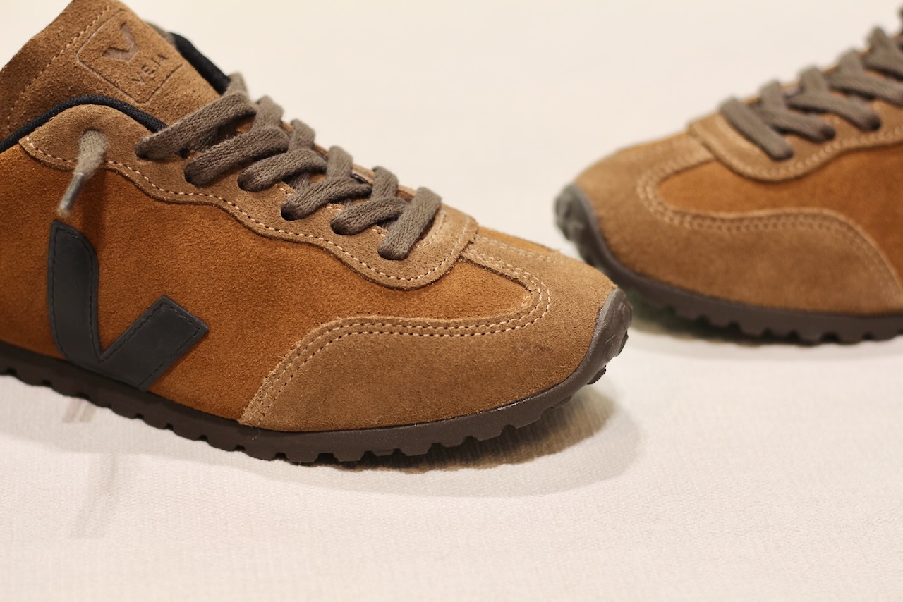 GT Suede Cognac Black