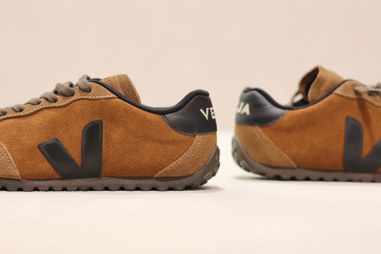 GT Suede Cognac Black