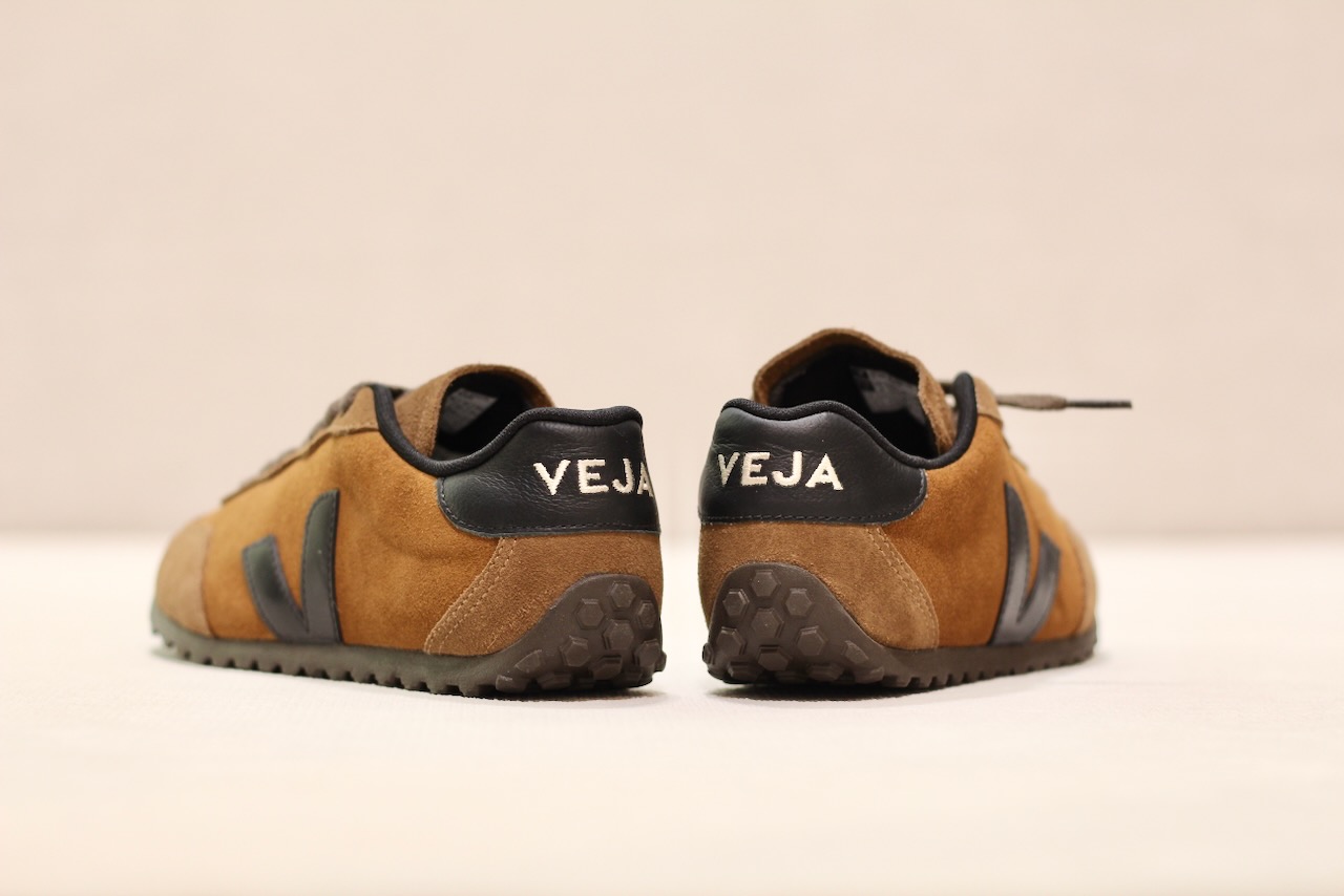 GT Suede Cognac Black