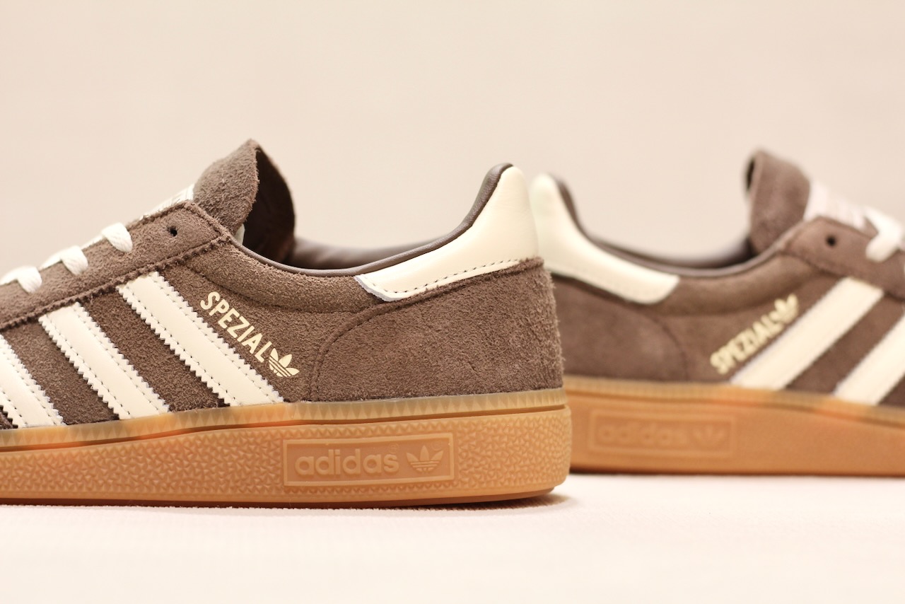 Handball Spezial Earth Off-white Gum
