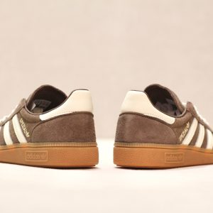 Handball Spezial  Earth Off-white Gum