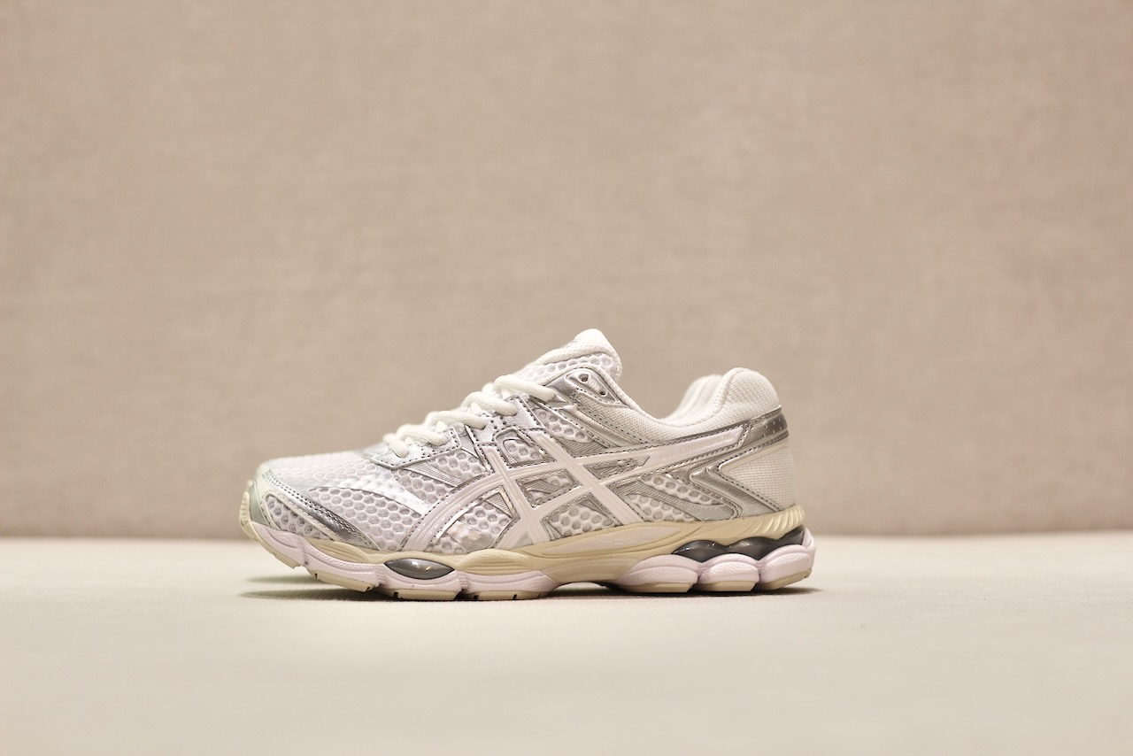 Gel Cumulus 16 White White
