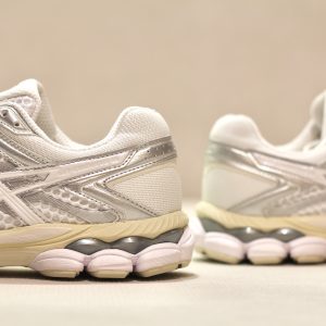 Gel Cumulus 16 White White