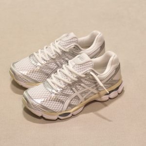 Gel Cumulus 16 White White