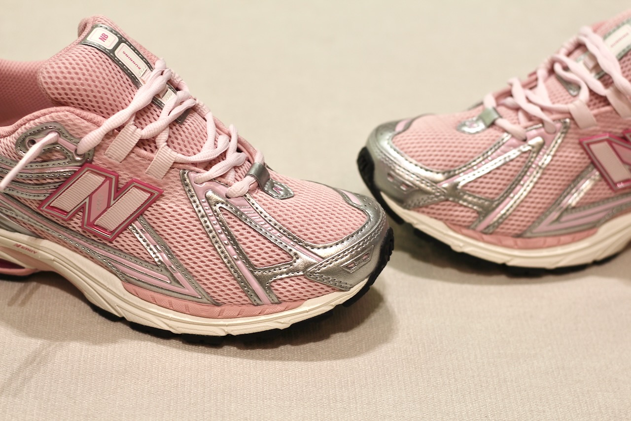 New Balance U1906 Pink Chalk Silver Metallic