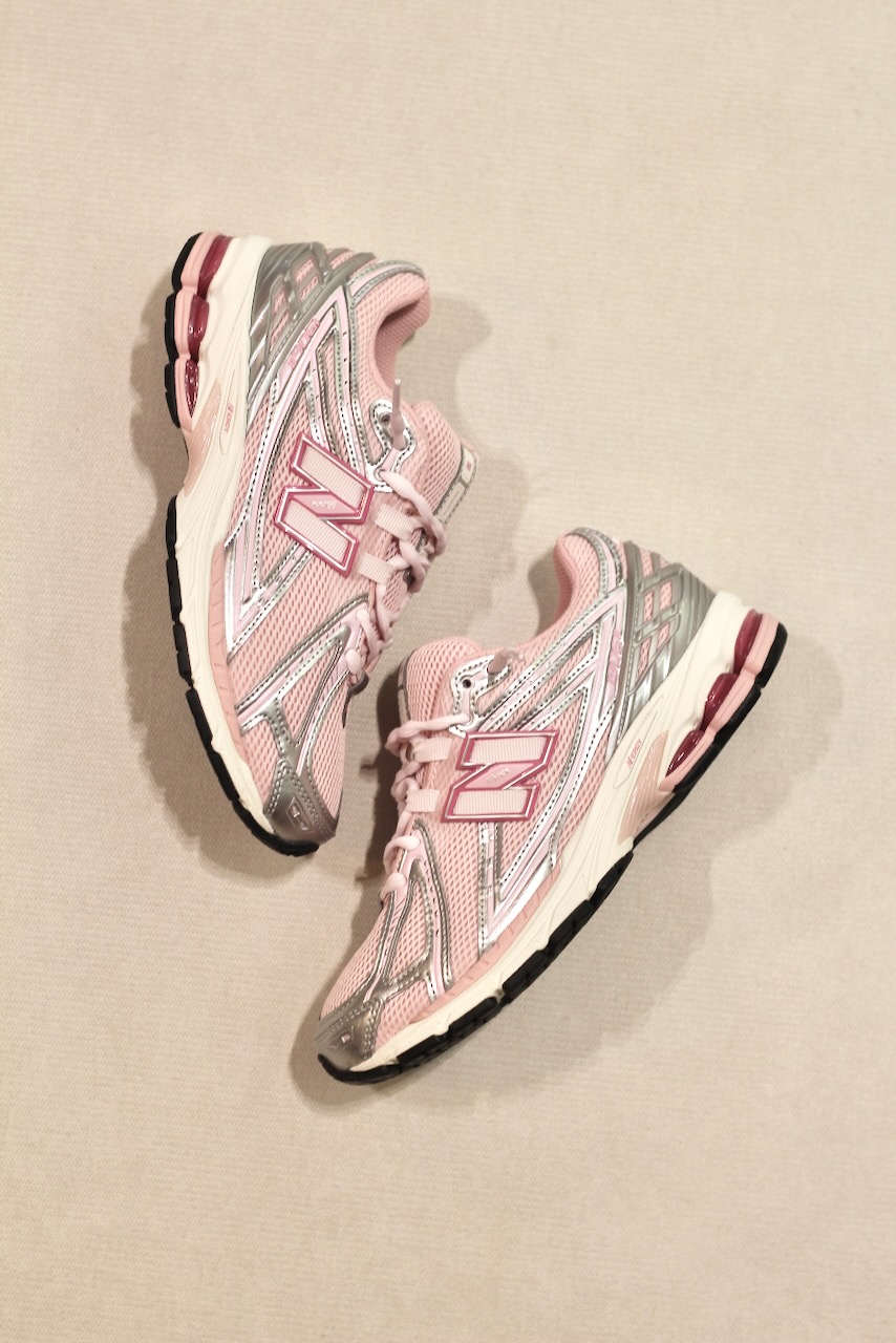 New Balance U1906 Pink Chalk Silver Metallic