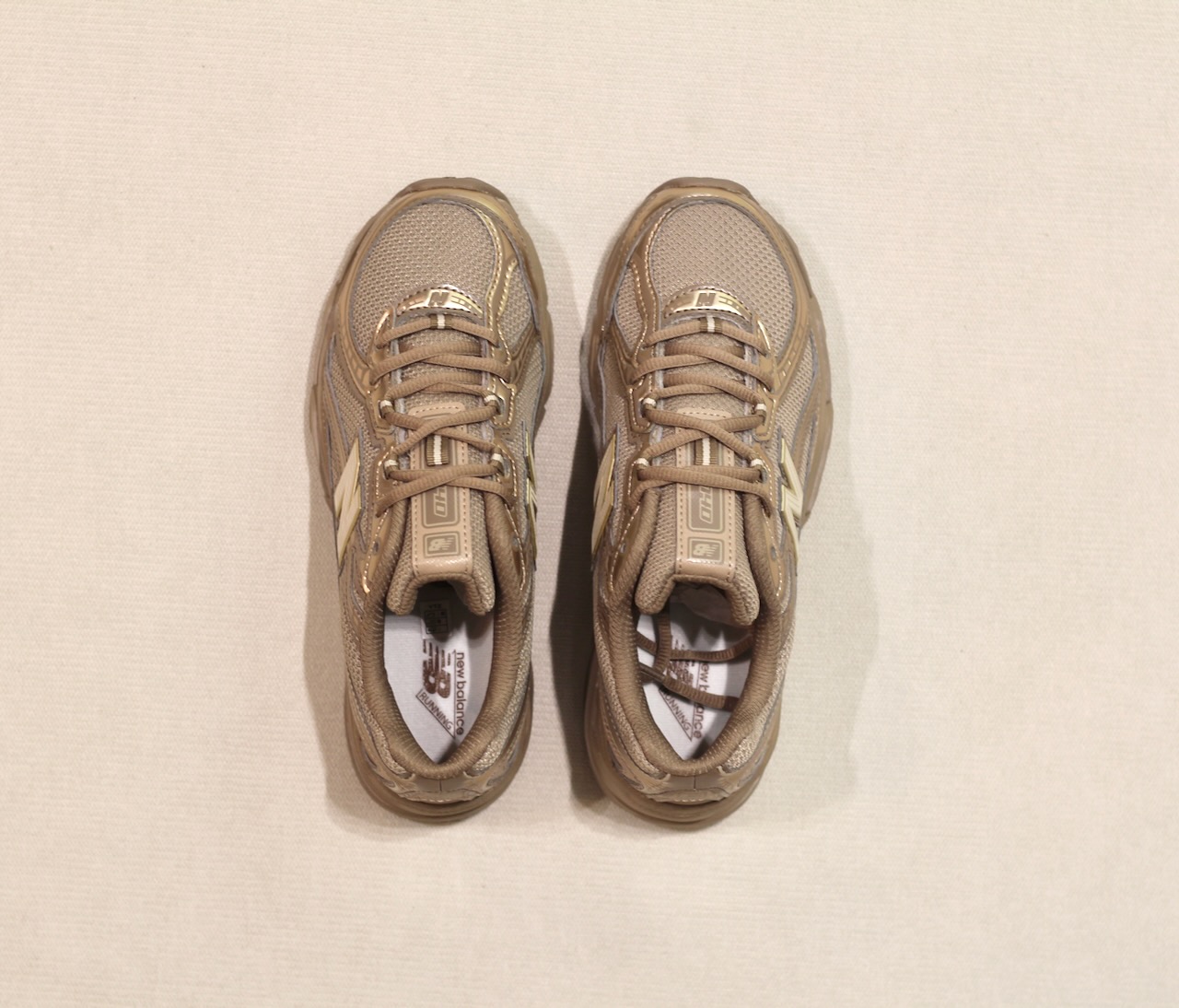 New Balance 740 2XX Mushroom Timberwolf