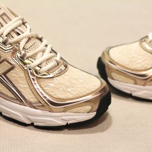 New Balance U740 7DS Sea Salt Silver Metallic