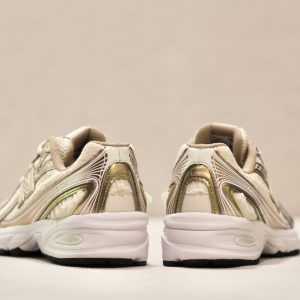 New Balance U740 7DS Sea Salt Silver Metallic