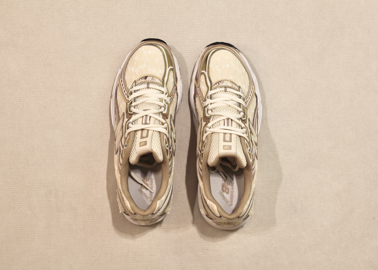 New Balance U740 7DS Sea Salt Silver Metallic