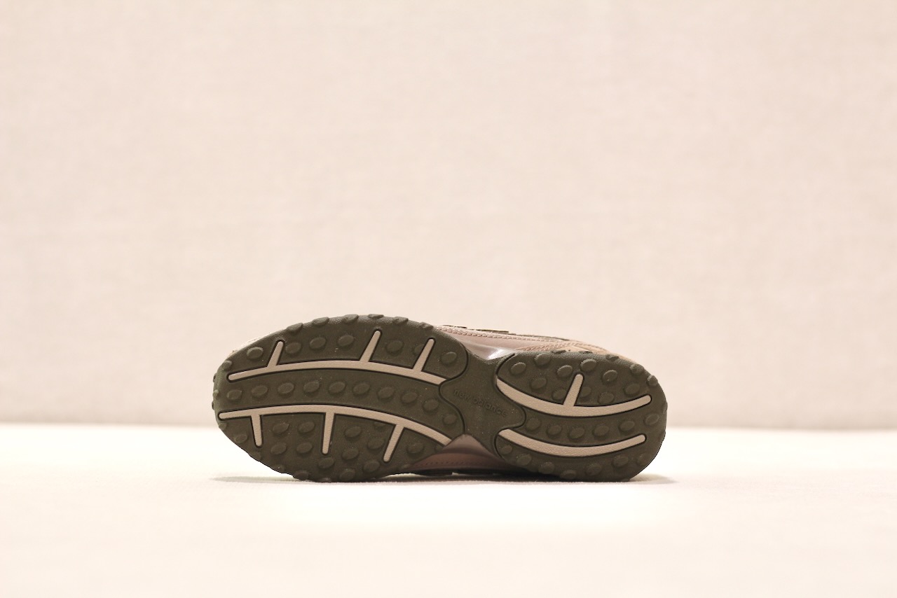 New Balance U204L MMA Mushroom Arid Stone