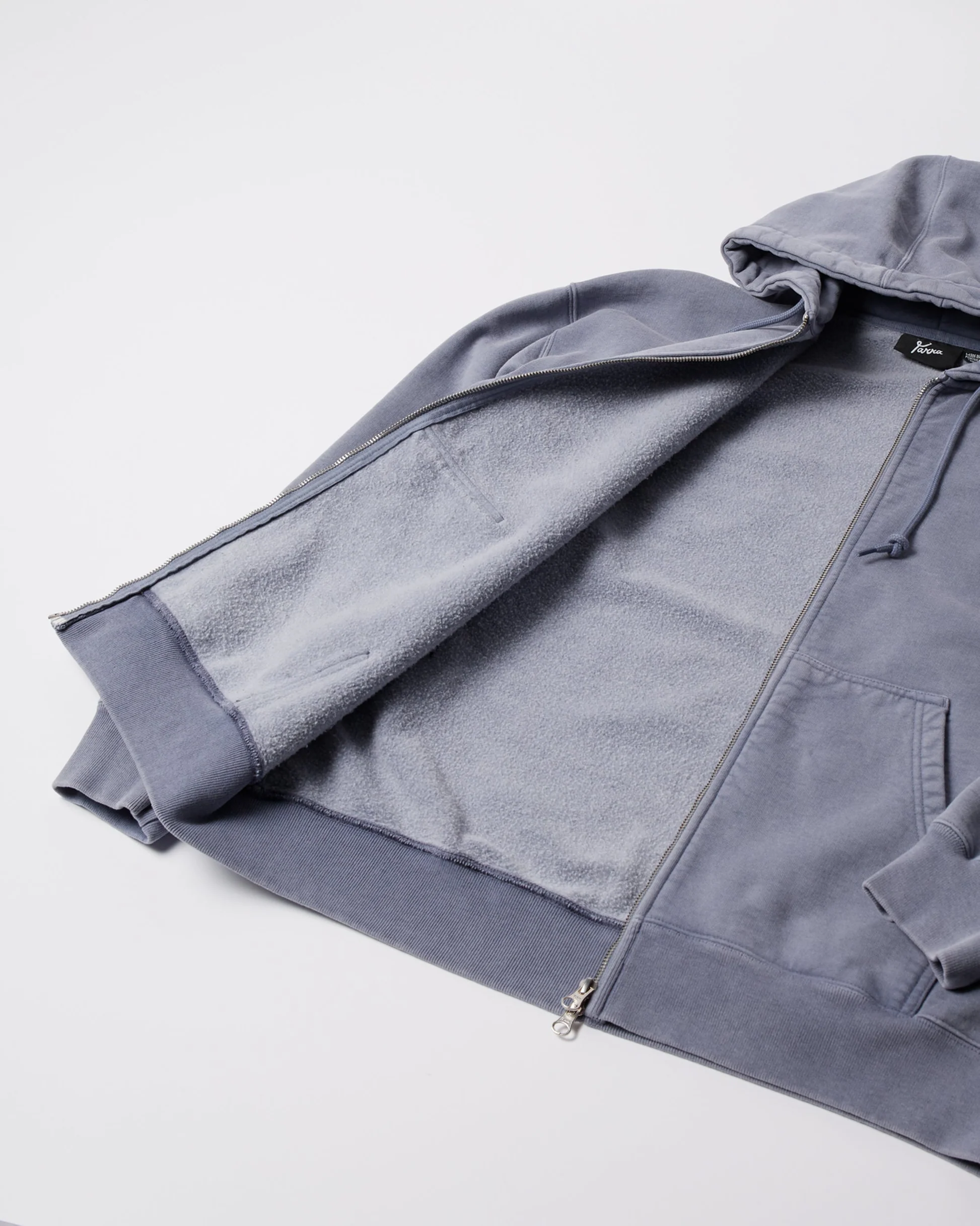 By Parra A Cross Bear Zip Hooded Sweat Blue