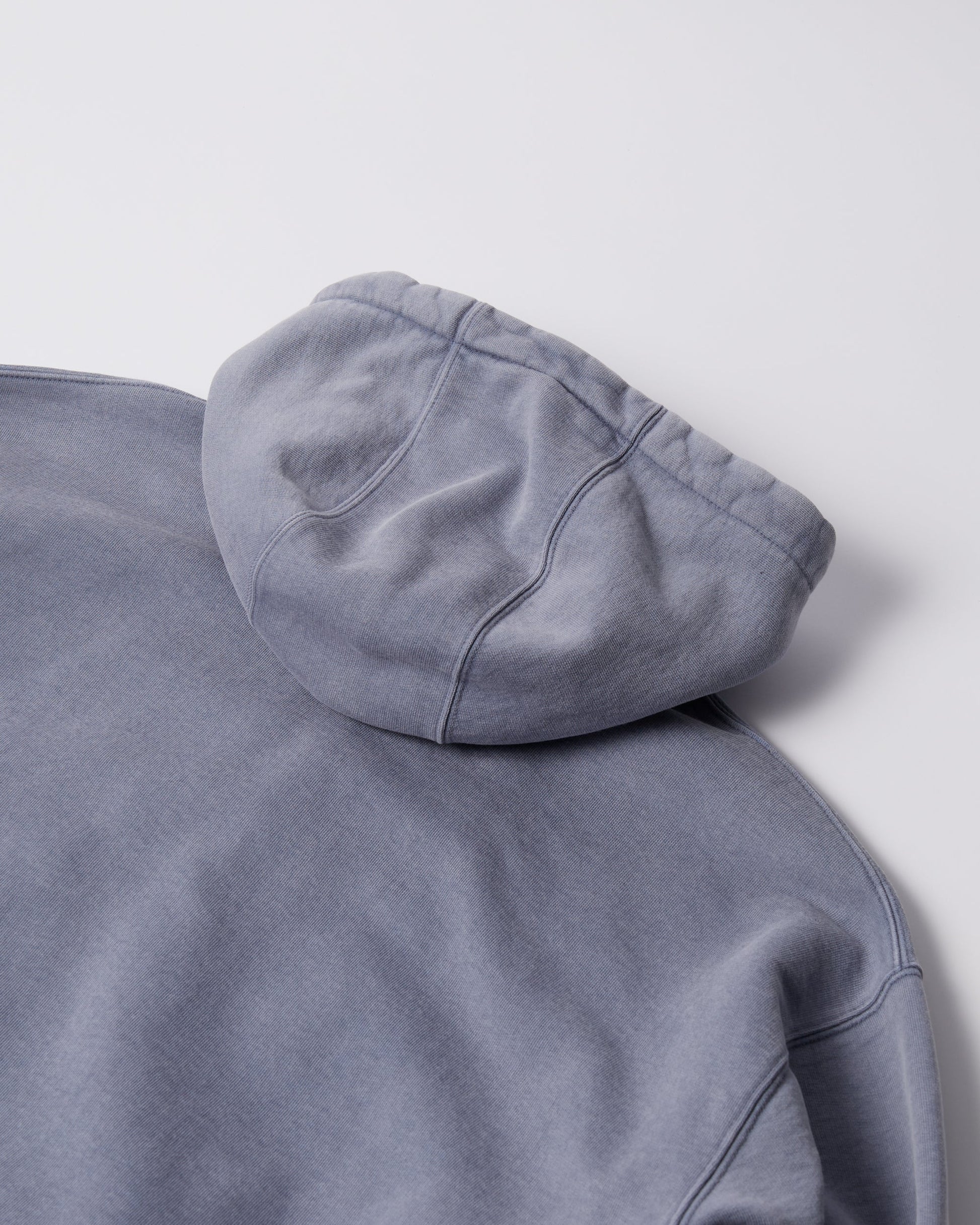 By Parra A Cross Bear Zip Hooded Sweat Blue