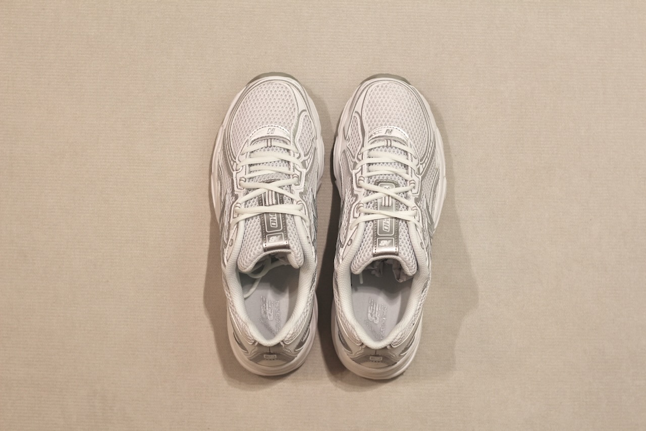 New Balance U740 WM2 White Silver Metallic Reflet