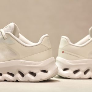 ON Cloudtilt Remix All White Everything