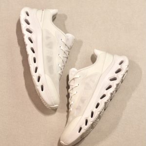 ON Cloudtilt Remix All White Everything