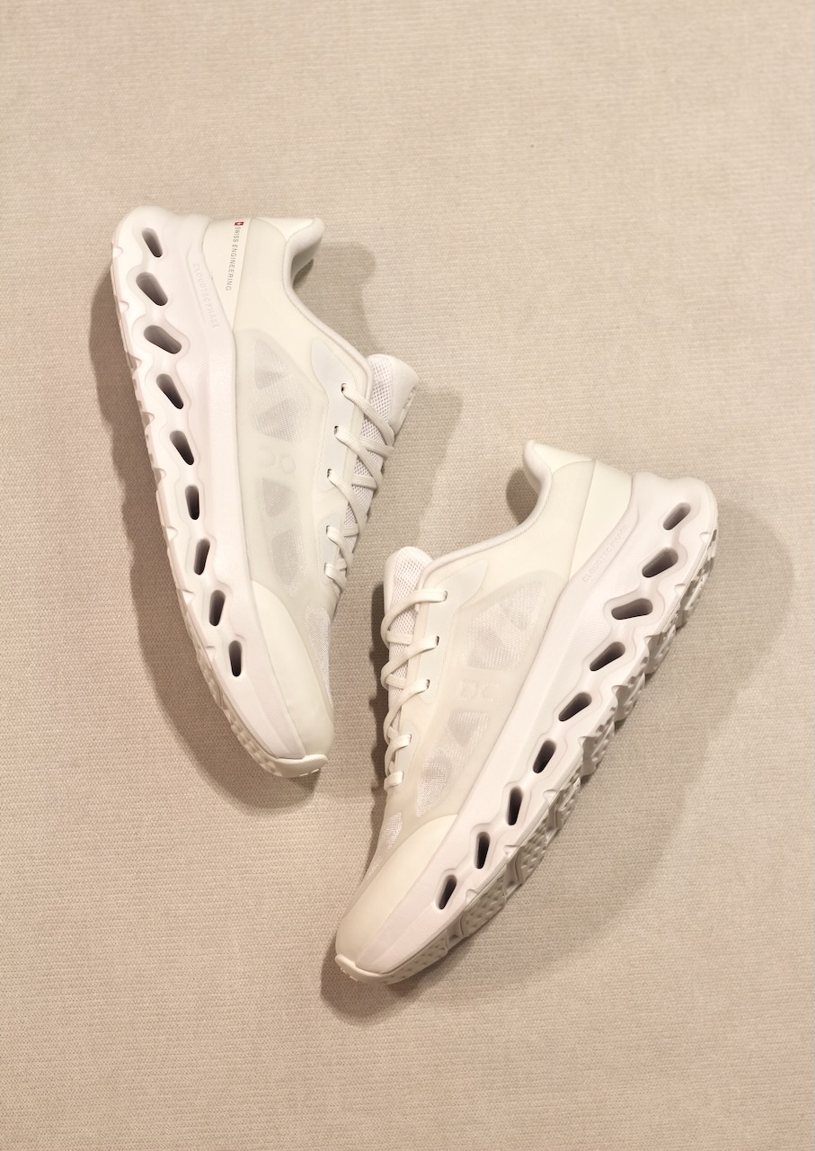 ON Cloudtilt Remix All White Everything